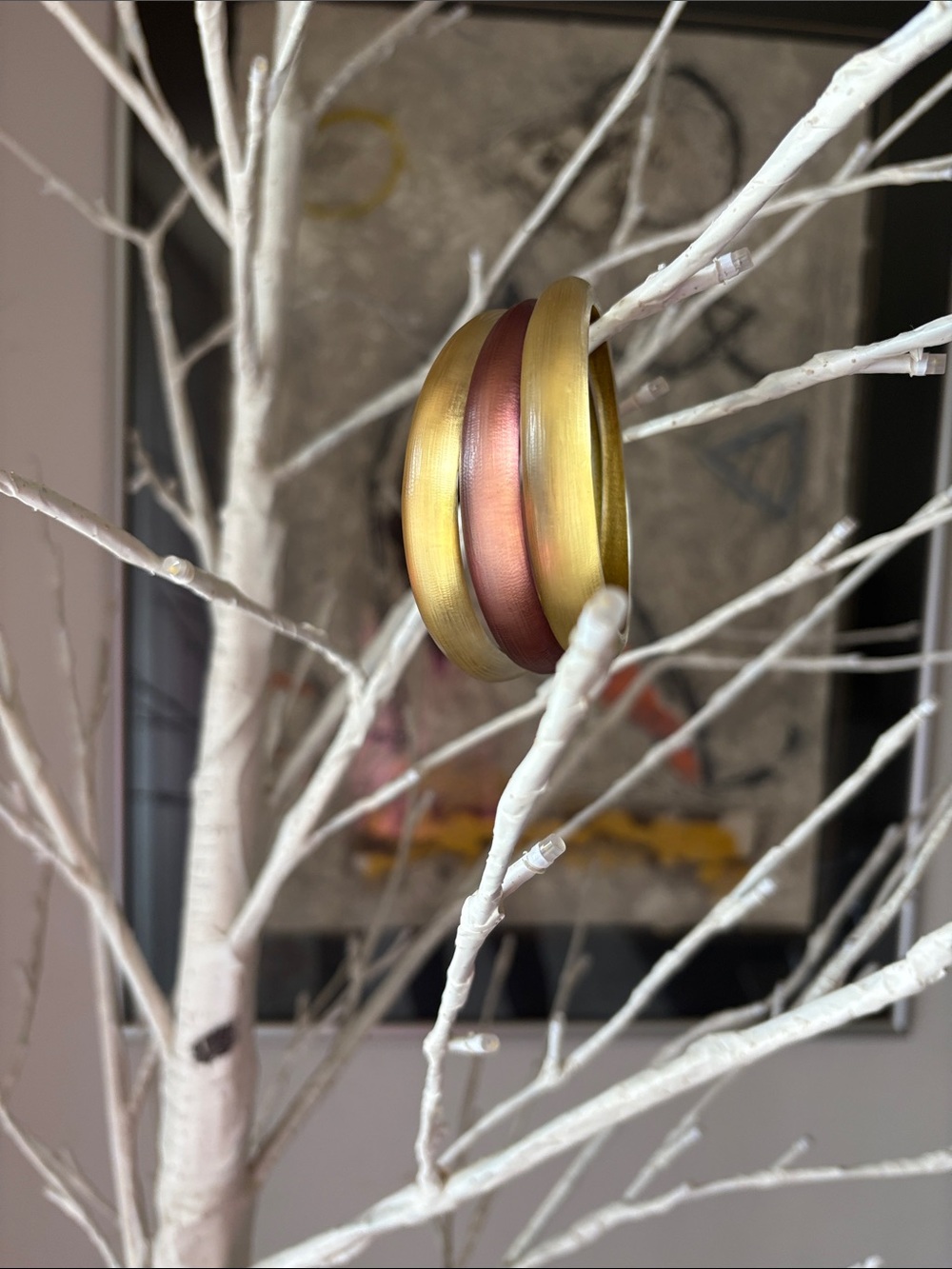 Alexis Bittar set of 3 tapered bangle bracelets!
Excellent used condition!